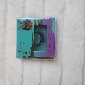 NWT Juvia's Place Nubian Lash - Royalty